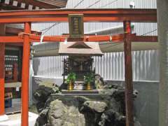 初姫稲荷神社
