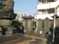 城立寺田島図書墓