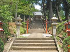 加治神社石燈籠