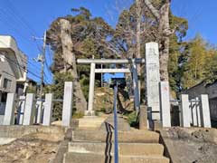 小中台熊野神社鳥居