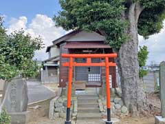 鎌ケ谷八幡神社境内社浅間神社
