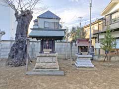 東初石熊野神社境内社稲荷・山神社