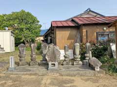 旧正壽院歴代住職墓