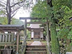 湯本熊野神社鳥居