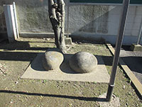 大島八幡神社力石