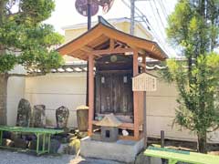 東学寺駒形八幡社
