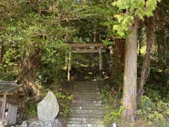 内山熊野神社鳥居