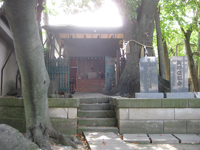 女塚神社稲荷神社