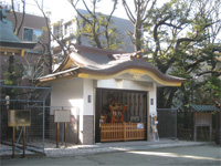 氷川神社の神輿庫