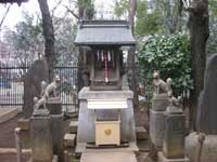 熊野神社稲荷社